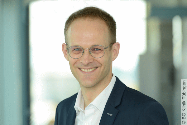 Die BG Klinik Tübingen begrüßt Simon Krämer als neuen Kaufmännischen Direktor. Foto: BG Klinik Tübingen