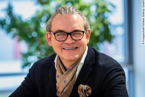 Stefan Grave wurde zum 1. Januar 2026 zum Hauptgeschäftsführer der Knappschaft Kliniken Bottrop GmbH ernannt. Foto: Knappschaft Kliniken